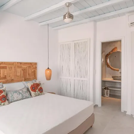 Konstantin & 4* Mykonos Town