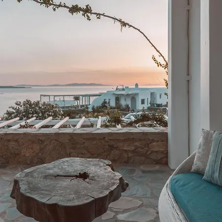 Konstantin & 4* Mykonos Town
