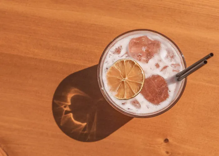 Konstantin & 4* Mykonos Town