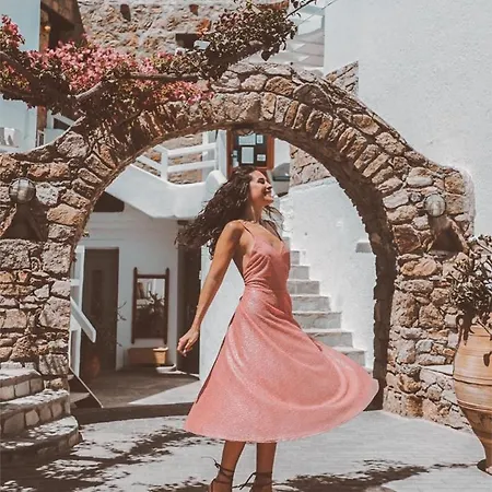 Konstantin & Ξενοδοχείο με διαμερίσματα Mykonos Town