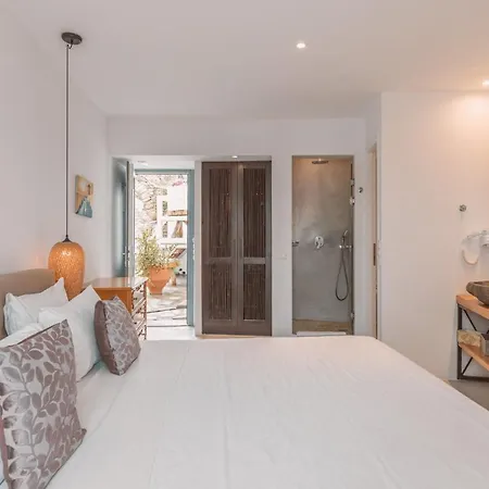 Konstantin & 4* Mykonos Town