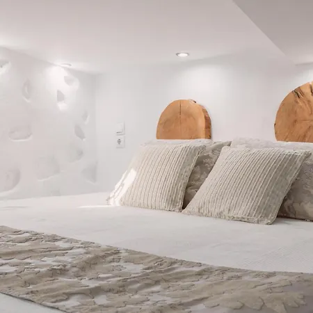 Konstantin Aparthotel