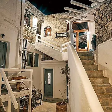 Konstantin & 4* Mykonos Town