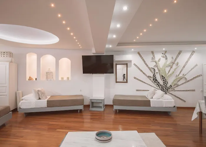 Konstantin & 4* Mykonos Town